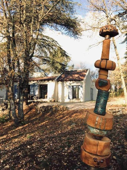 La Maison De Mado Et Sa Cabane Dans Les Arbres Plan d'Aups 외부 사진